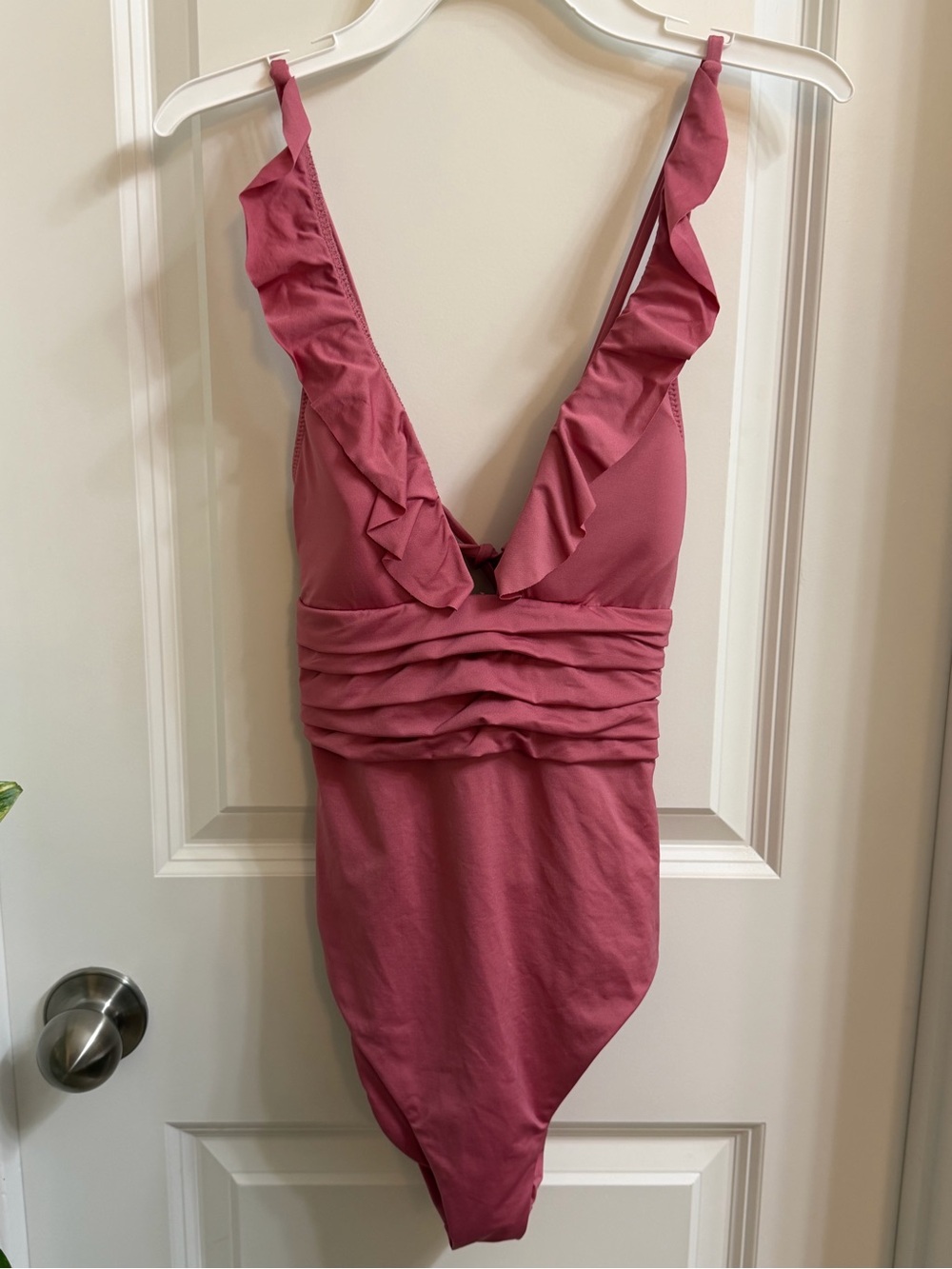Soluna Swim Women’s One-Piece Swimsuit W/Ruffled Deep V in Dusty Rose Size Med